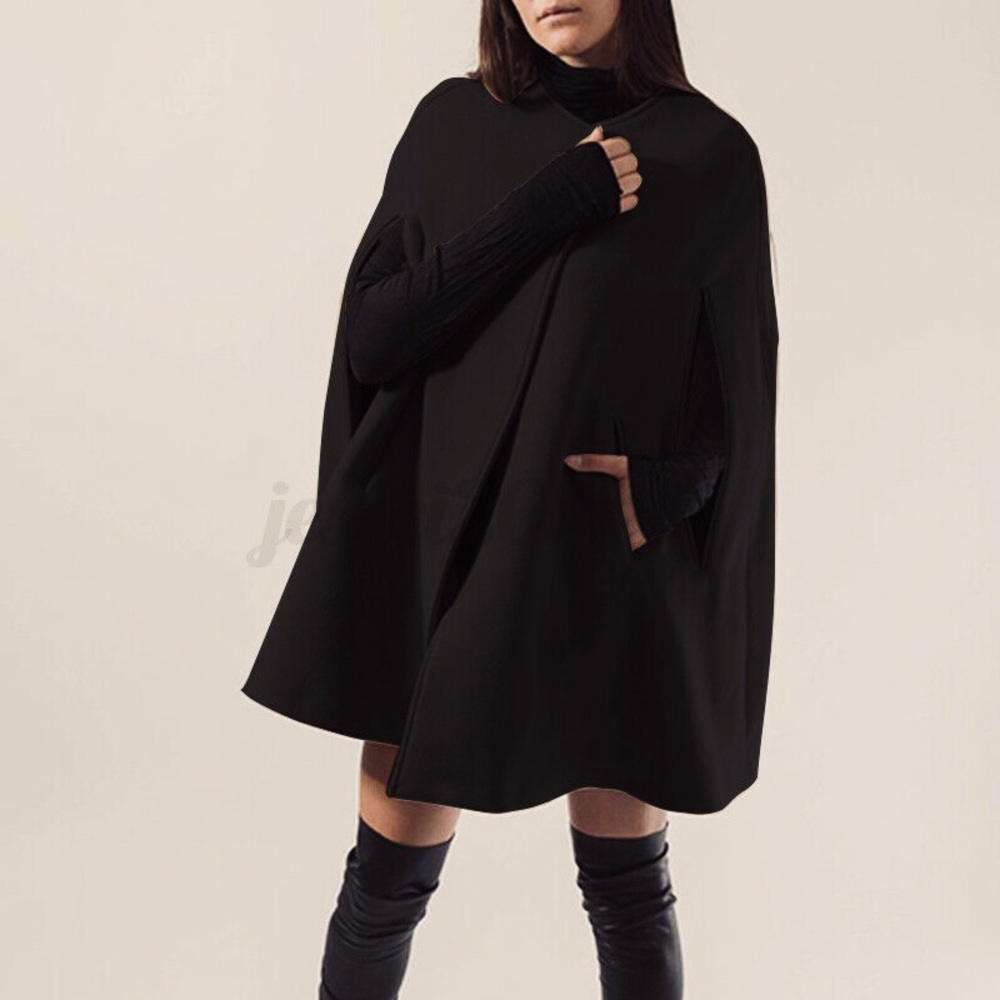 Gamiss Batwing Cloak / Cape